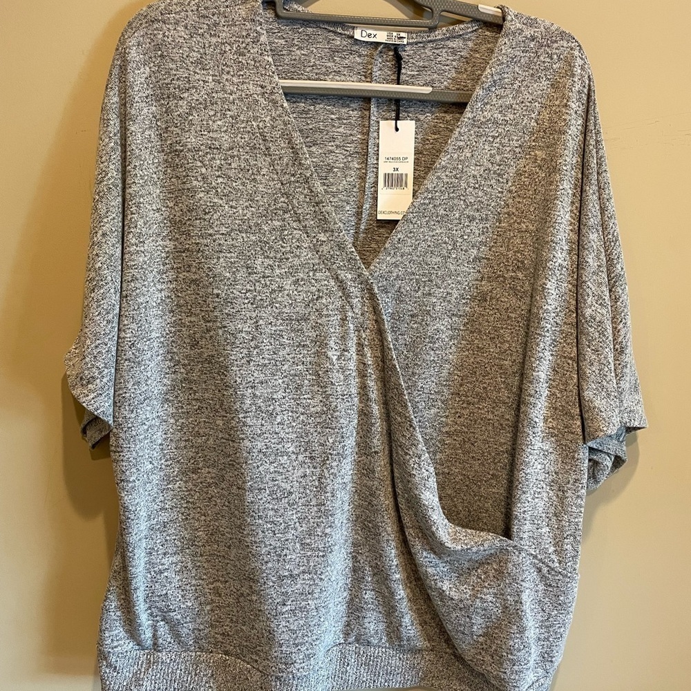 Dex Cross front heathered  gray casual top 3X NWT